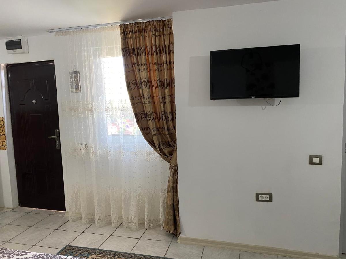 קורבו Camere De Inchiriat Maria מראה חיצוני תמונה